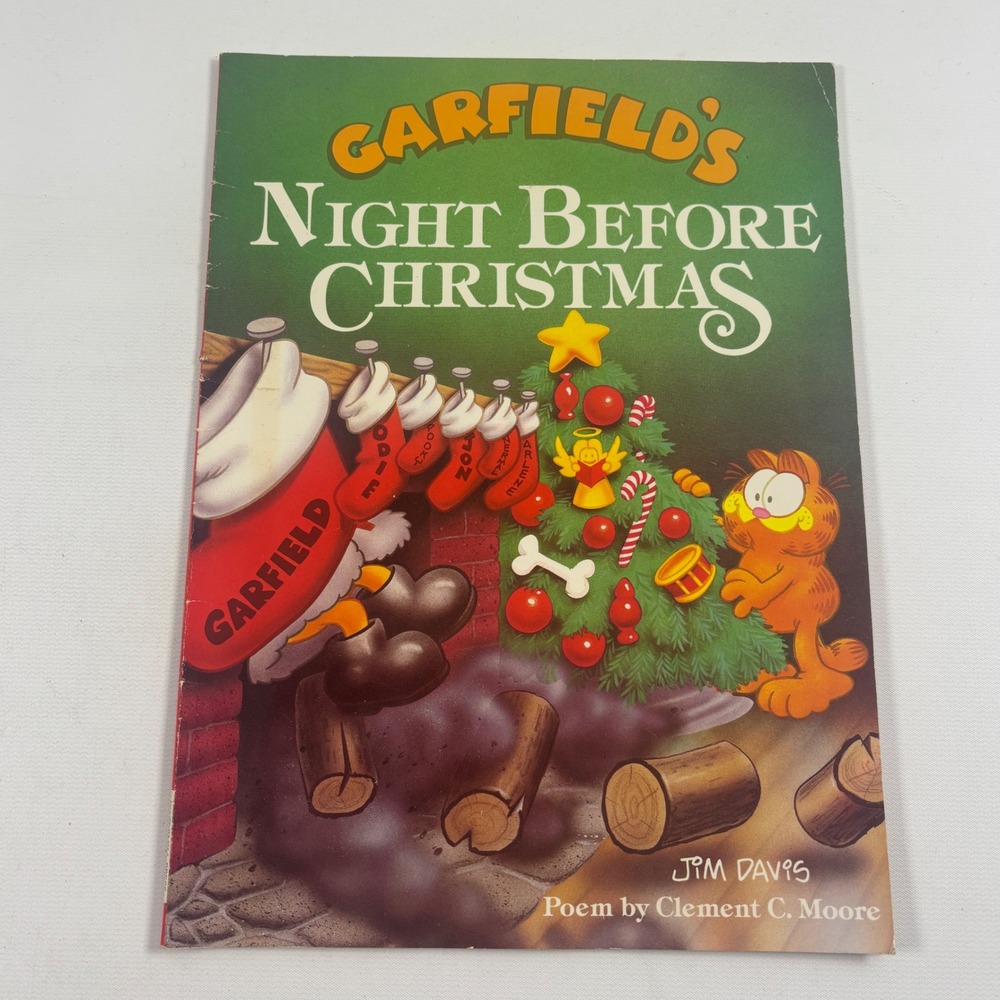 Garfield's Night Before Christmas 1988 Jim Davis Watermill Press Paperback Book